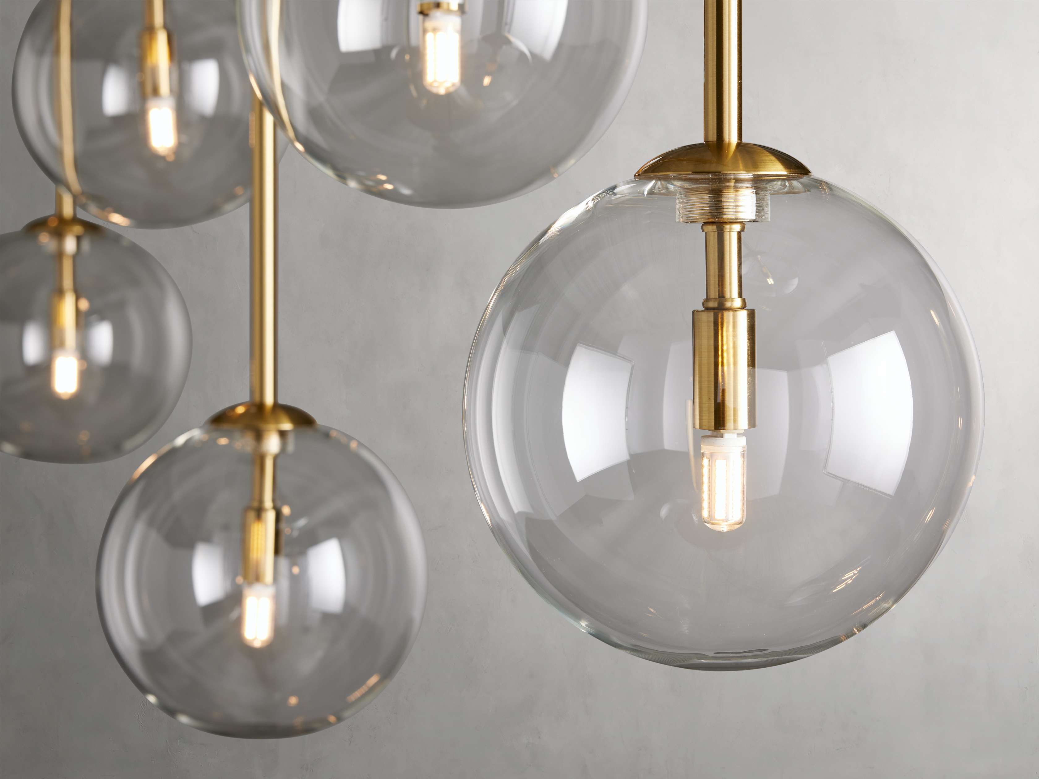 Clear Glass Linear chandelier - Aurelia Arc for dining room view 4