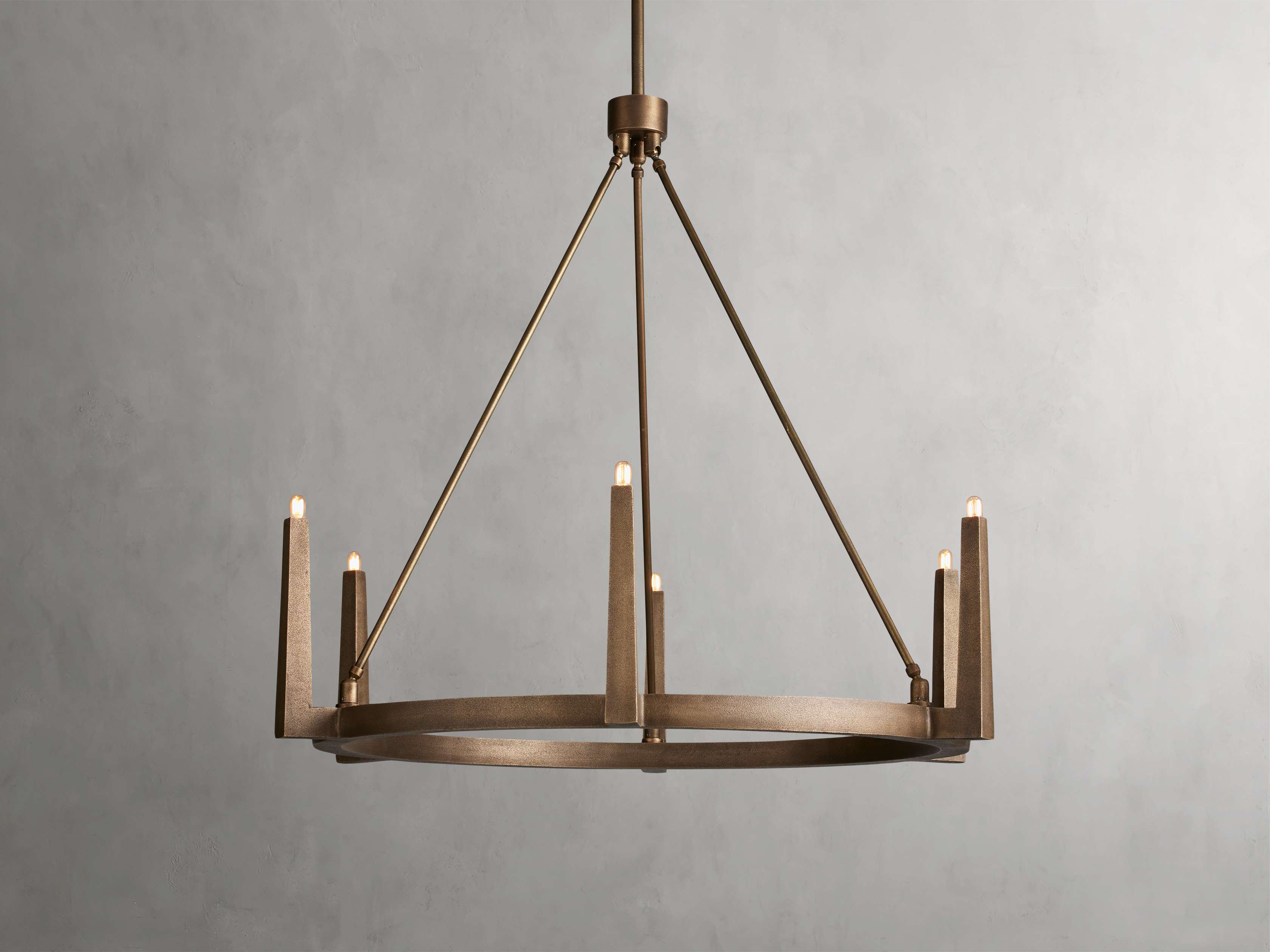 Clear Brass Round chandelier - Onda Wisp for dining room view 9
