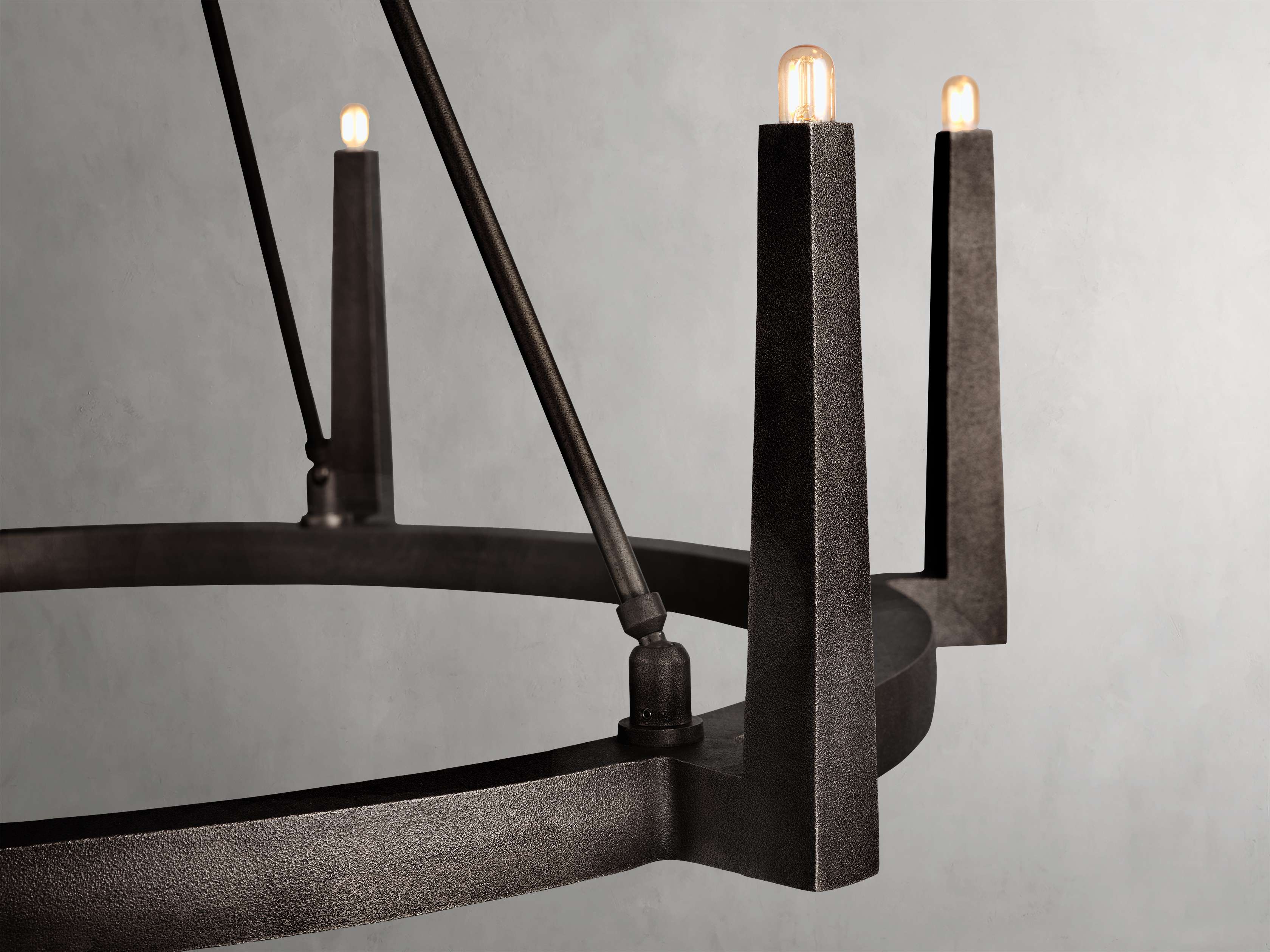 Clear Brass Round chandelier - Onda Wisp for dining room view 7