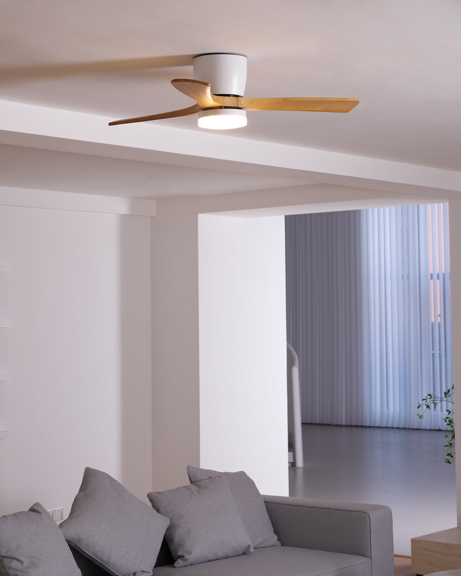 Nordic Wooden 42"/48"/52" Ceiling Fan Light